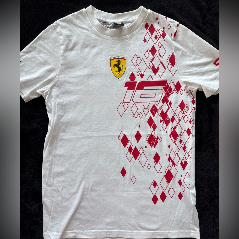 Puma Official Scuderia Ferrari F1 Racing TShirt Mens Small Red White 16 Formula
